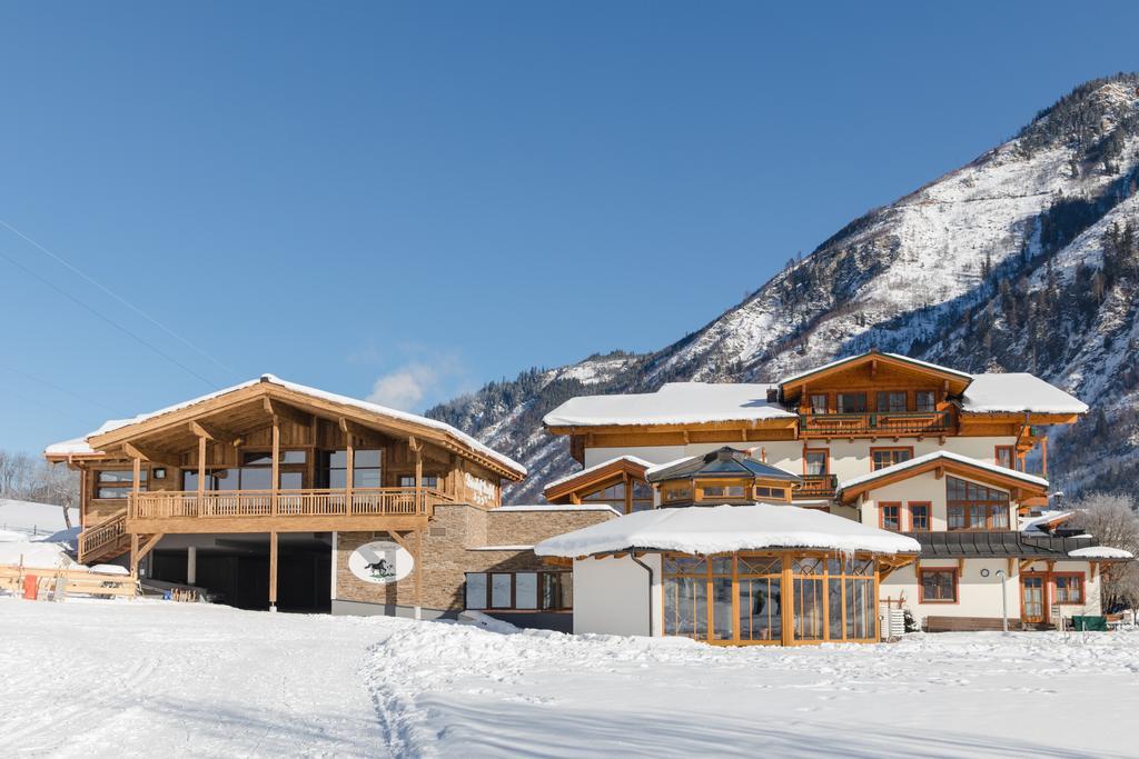 Feriendorf Ponyhof Hotel Fusch an der Großglocknerstraße Kültér fotó