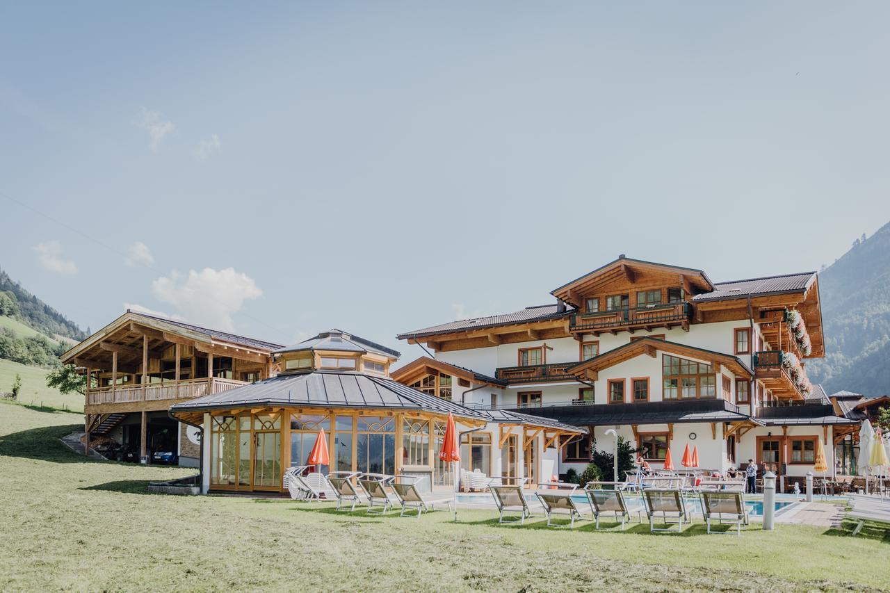 Feriendorf Ponyhof Hotel Fusch an der Großglocknerstraße Kültér fotó